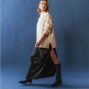 Poppy Barley Retreat Respun Mockneck - Size S in colour Pearl